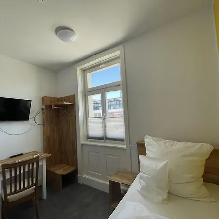 Bahnhof Hotel 3*